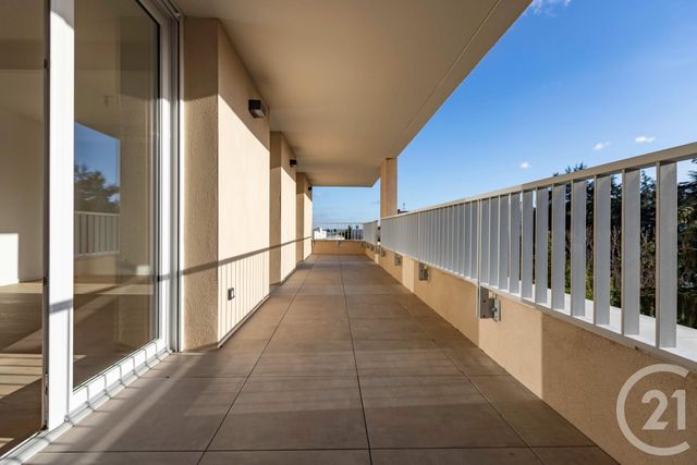 Appartement T3 à vendre - 3 pièces - 66.8 m2 - NANTES - 44 - PAYS-DE-LOIRE - Century 21 Doulon