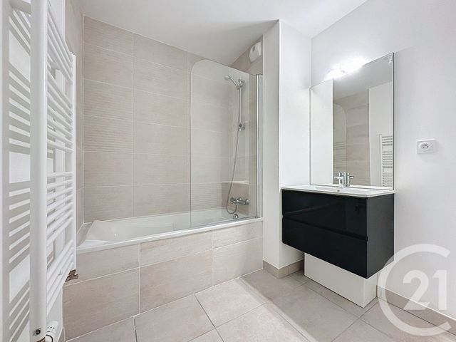 Appartement T3 à vendre - 3 pièces - 66.8 m2 - NANTES - 44 - PAYS-DE-LOIRE - Century 21 Doulon