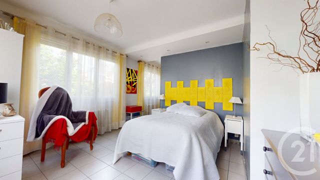 Afficher la photo en grand maison à vendre - 8 pièces - 190.75 m2 - NANTES - 44 - PAYS-DE-LOIRE - Century 21 Doulon