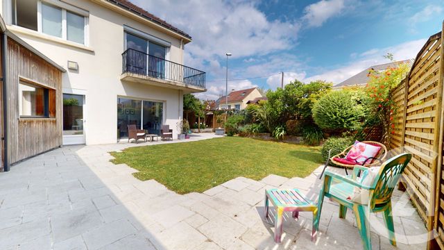 Afficher la photo en grand maison à vendre - 8 pièces - 190.75 m2 - NANTES - 44 - PAYS-DE-LOIRE - Century 21 Doulon