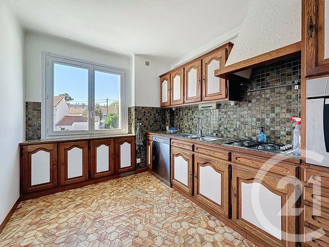 Appartement T5 à vendre - 5 pièces - 106.96 m2 - NANTES - 44 - PAYS-DE-LOIRE - Century 21 Doulon