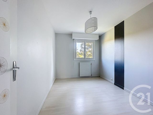 Appartement T5 à vendre - 5 pièces - 100.41 m2 - NANTES - 44 - PAYS-DE-LOIRE - Century 21 Doulon