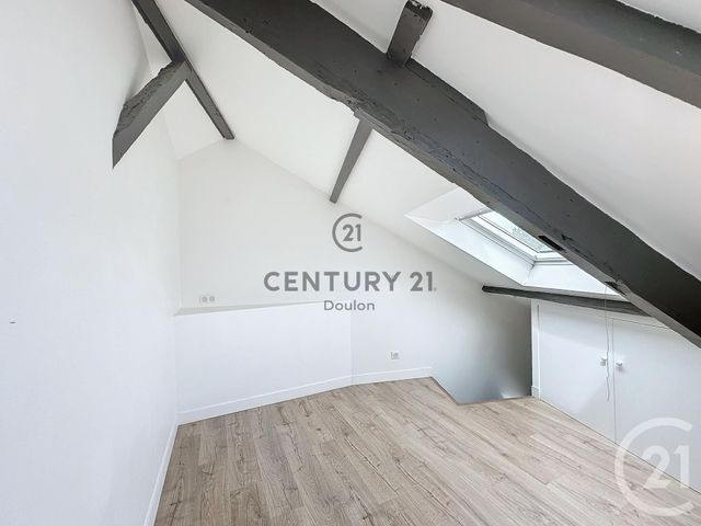 Appartement Duplex à louer - 2 pièces - 31.9 m2 - NANTES - 44 - PAYS-DE-LOIRE - Century 21 Doulon