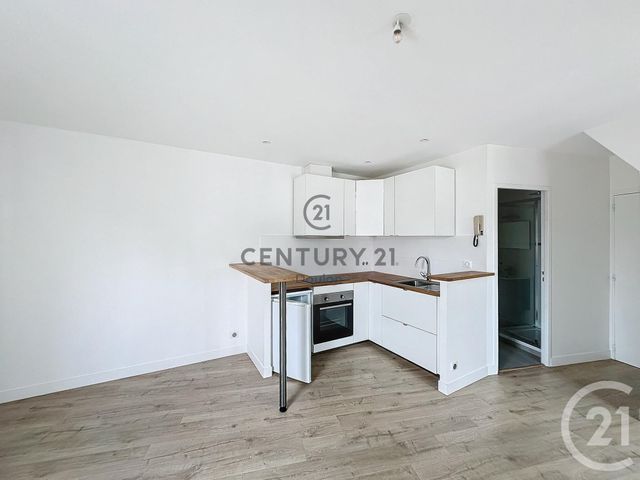 Appartement Duplex à louer - 2 pièces - 31.9 m2 - NANTES - 44 - PAYS-DE-LOIRE - Century 21 Doulon