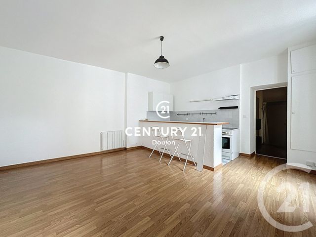 Appartement T2 à louer - 2 pièces - 52.15 m2 - NANTES - 44 - PAYS-DE-LOIRE - Century 21 Doulon
