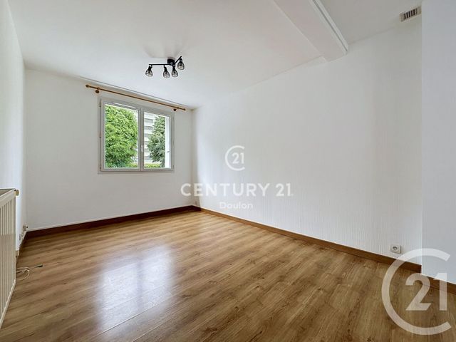 Appartement T2 à louer - 2 pièces - 57.4 m2 - NANTES - 44 - PAYS-DE-LOIRE - Century 21 Doulon