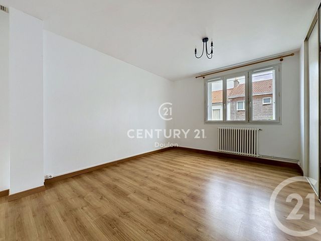Appartement T2 à louer - 2 pièces - 57.4 m2 - NANTES - 44 - PAYS-DE-LOIRE - Century 21 Doulon