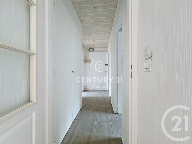 Appartement T2 à louer - 2 pièces - 57.4 m2 - NANTES - 44 - PAYS-DE-LOIRE - Century 21 Doulon