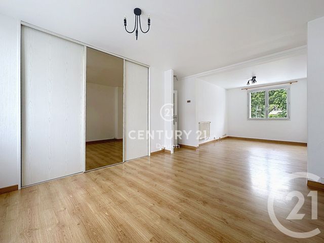 Appartement T2 à louer - 2 pièces - 57.4 m2 - NANTES - 44 - PAYS-DE-LOIRE - Century 21 Doulon