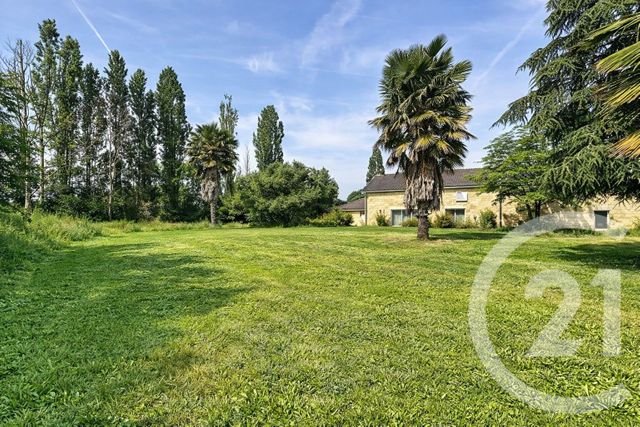 maison à louer - 5 pièces - 222.0 m2 - CARQUEFOU - 44 - PAYS-DE-LOIRE - Century 21 Doulon