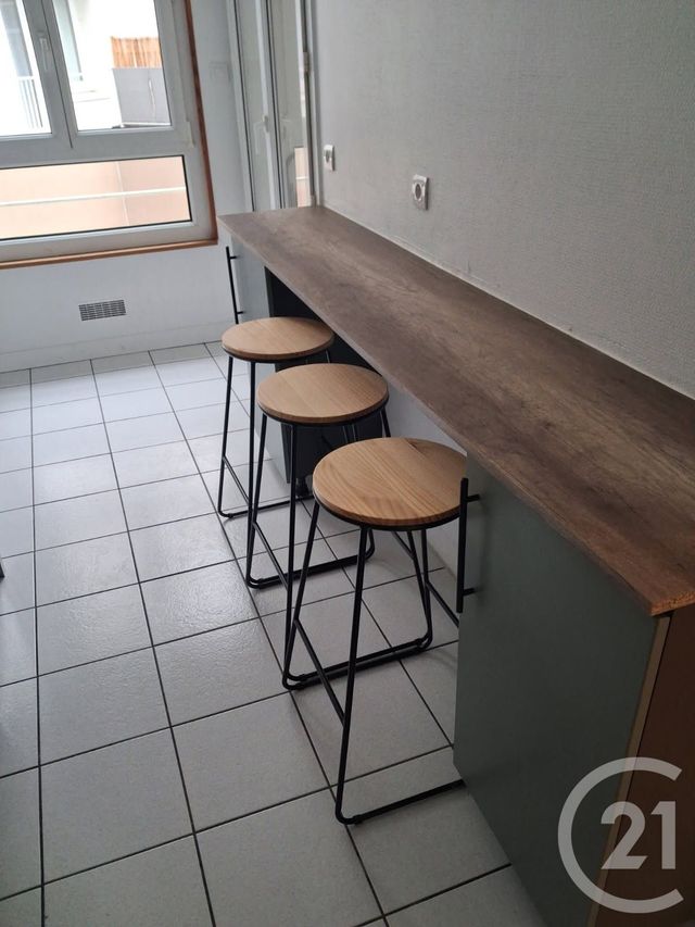 Appartement T2 à louer - 2 pièces - 48.33 m2 - NANTES - 44 - PAYS-DE-LOIRE - Century 21 Doulon