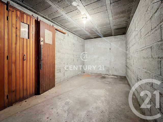 parking à louer - 12.72 m2 - NANTES - 44 - PAYS-DE-LOIRE - Century 21 Doulon