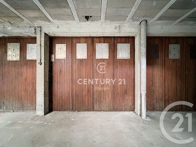 parking à louer - 12.72 m2 - NANTES - 44 - PAYS-DE-LOIRE - Century 21 Doulon