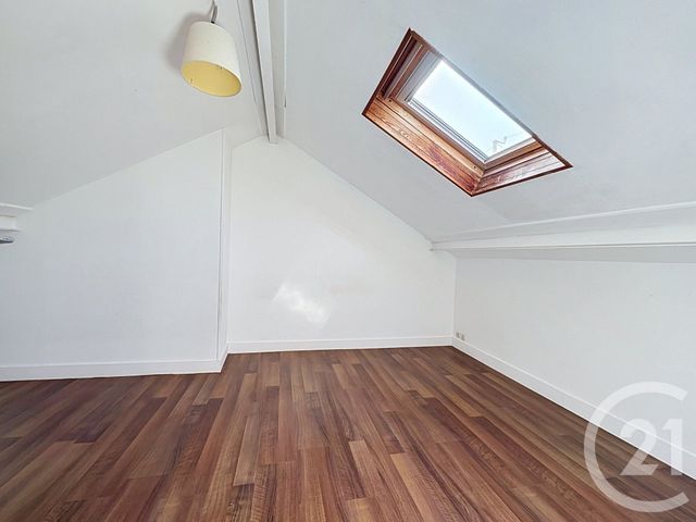 Appartement T5 à vendre - 5 pièces - 70.9 m2 - NANTES - 44 - PAYS-DE-LOIRE - Century 21 Doulon