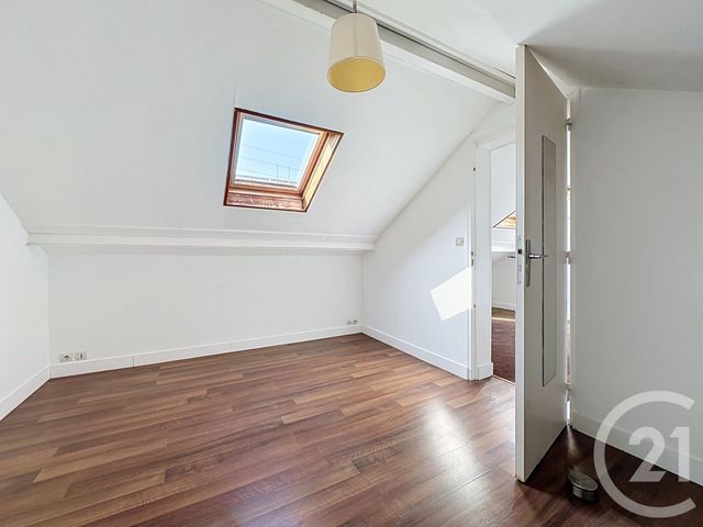 Appartement T5 à vendre - 5 pièces - 70.9 m2 - NANTES - 44 - PAYS-DE-LOIRE - Century 21 Doulon