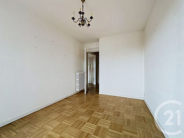 Appartement T8 à vendre - 8 pièces - 121.15 m2 - NANTES - 44 - PAYS-DE-LOIRE - Century 21 Doulon