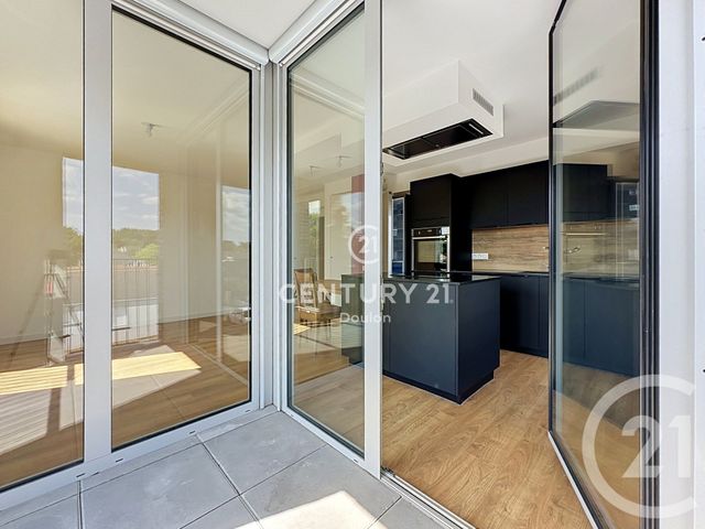 Appartement T3 à louer - 3 pièces - 64.12 m2 - NANTES - 44 - PAYS-DE-LOIRE - Century 21 Doulon